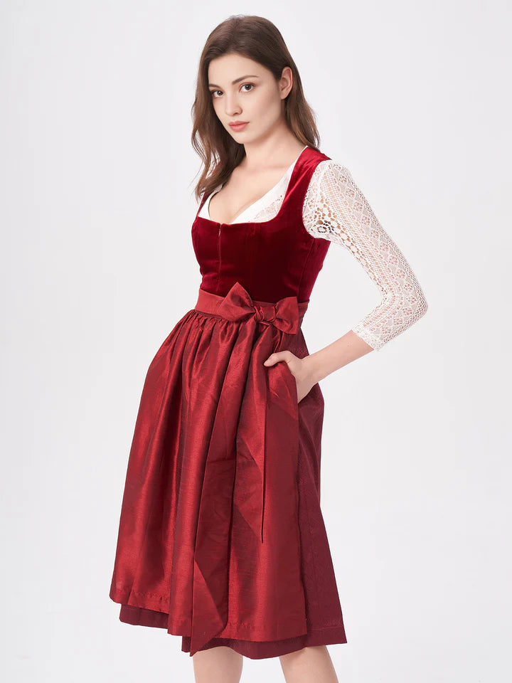 Punainen samettinen dirndl – lumoava kohokohta
